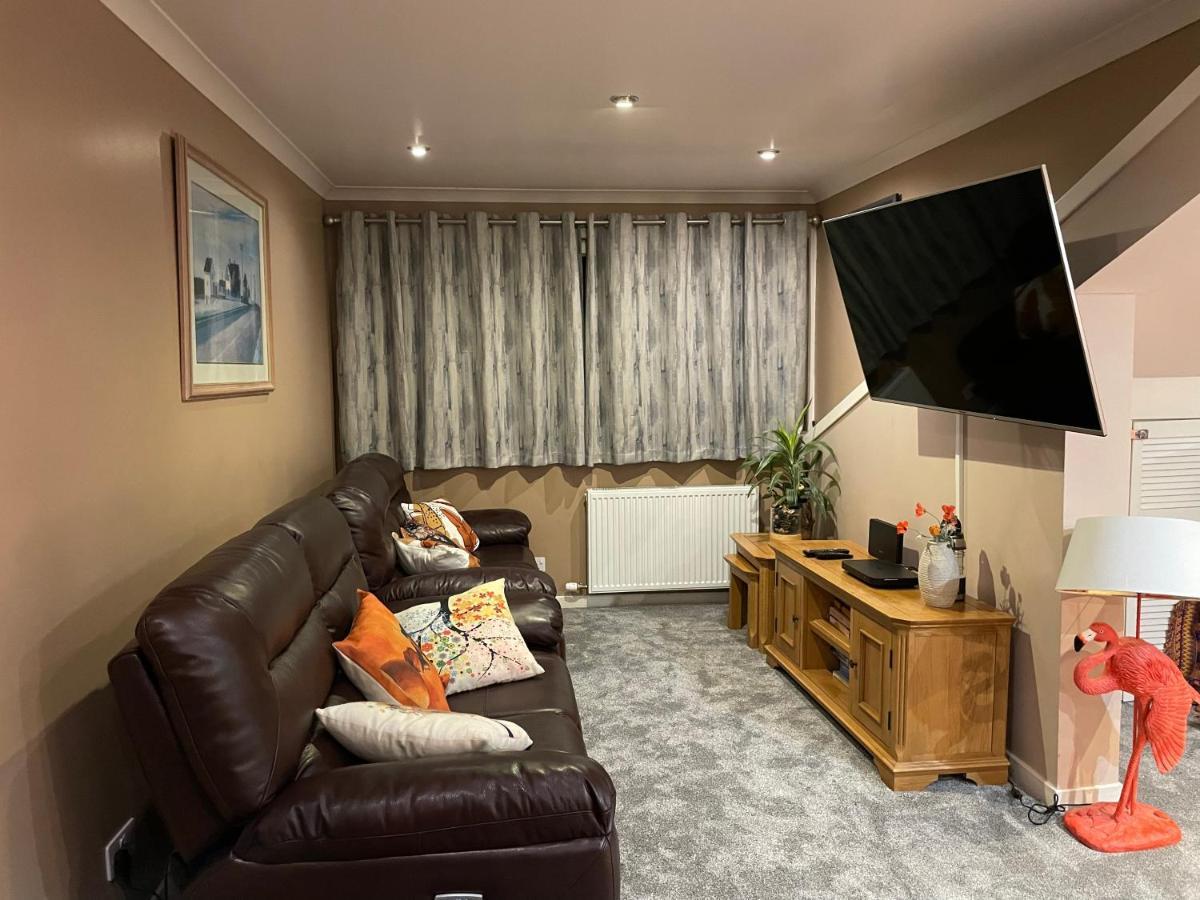 Premium 2Nd Floor 2 Bed Apt Sleeps 4 Adults In Oban Town Εξωτερικό φωτογραφία